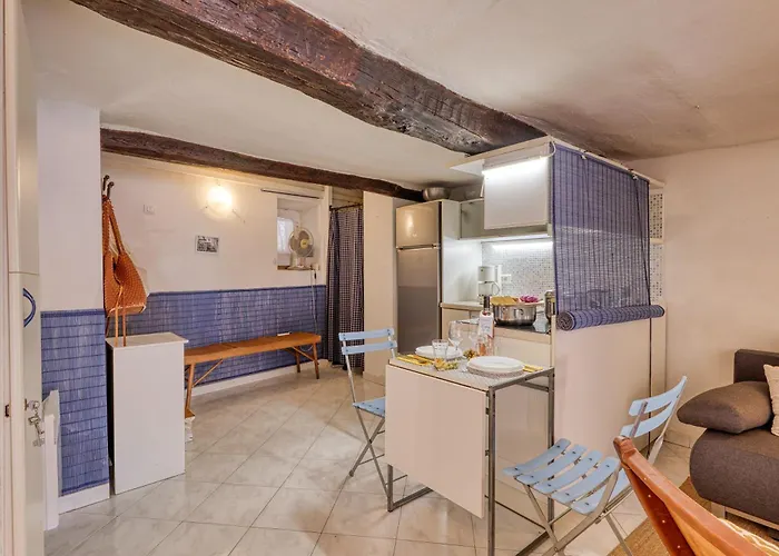 Old Castle - Happy Apartamento Menton