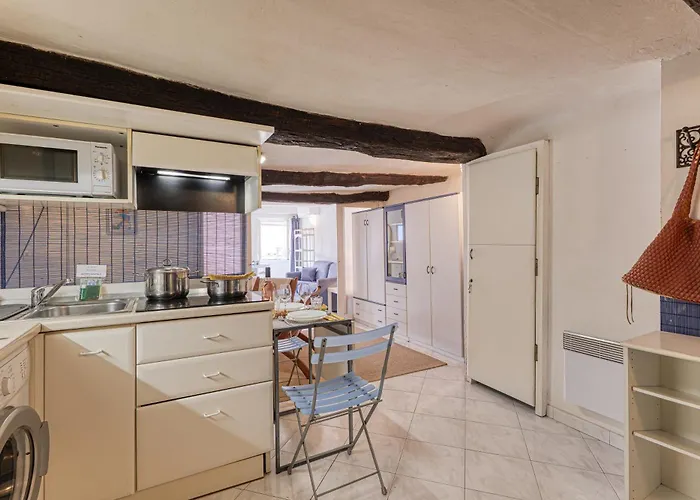 Old Castle - Happy Apartamento *